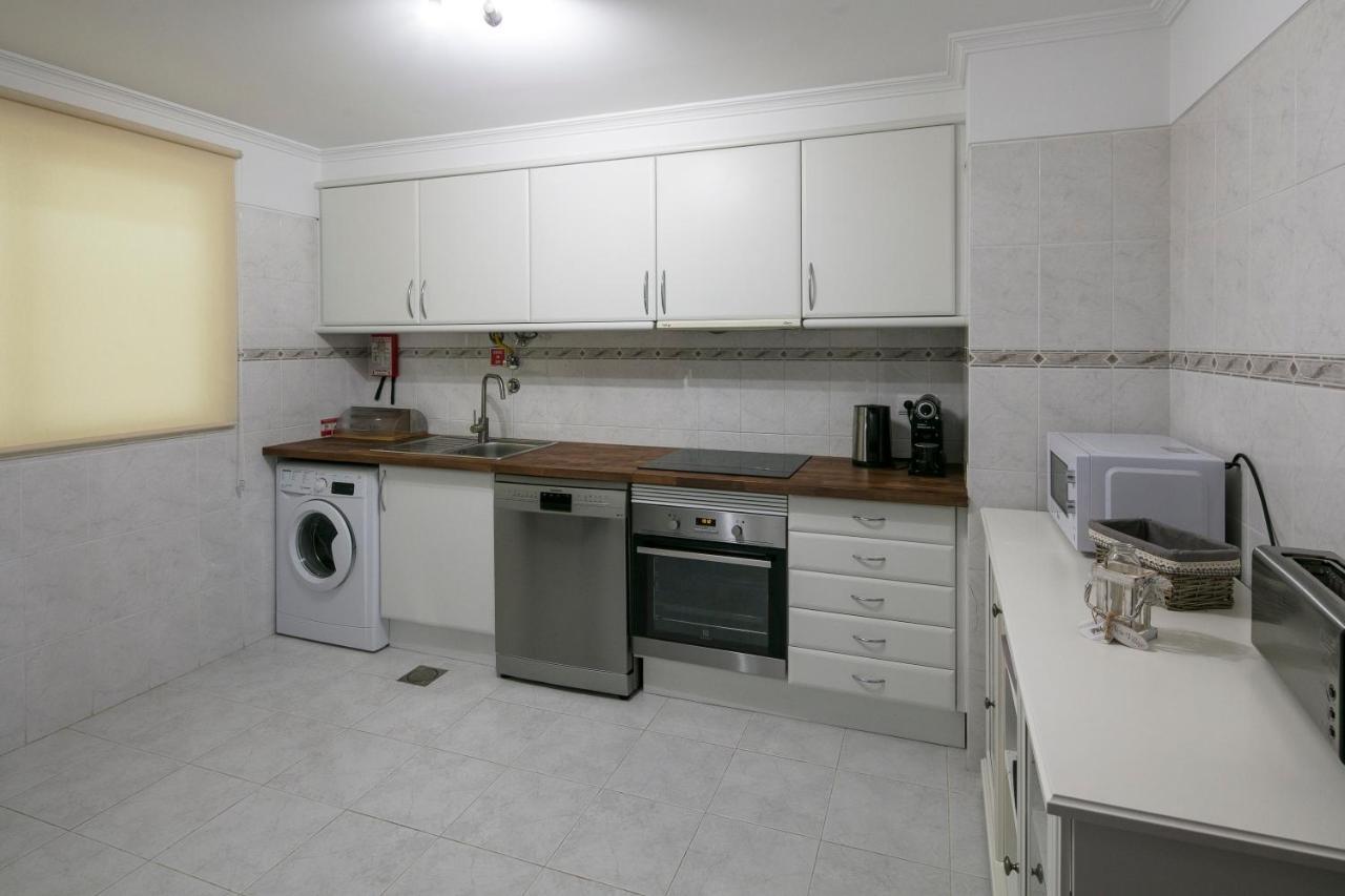 Apartment Ocean Gardens Канісу Екстер'єр фото