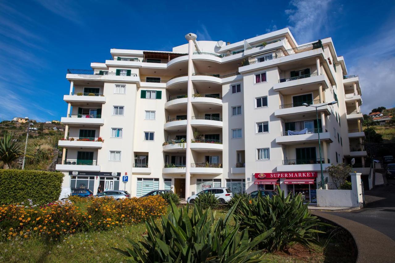Apartment Ocean Gardens Канісу Екстер'єр фото